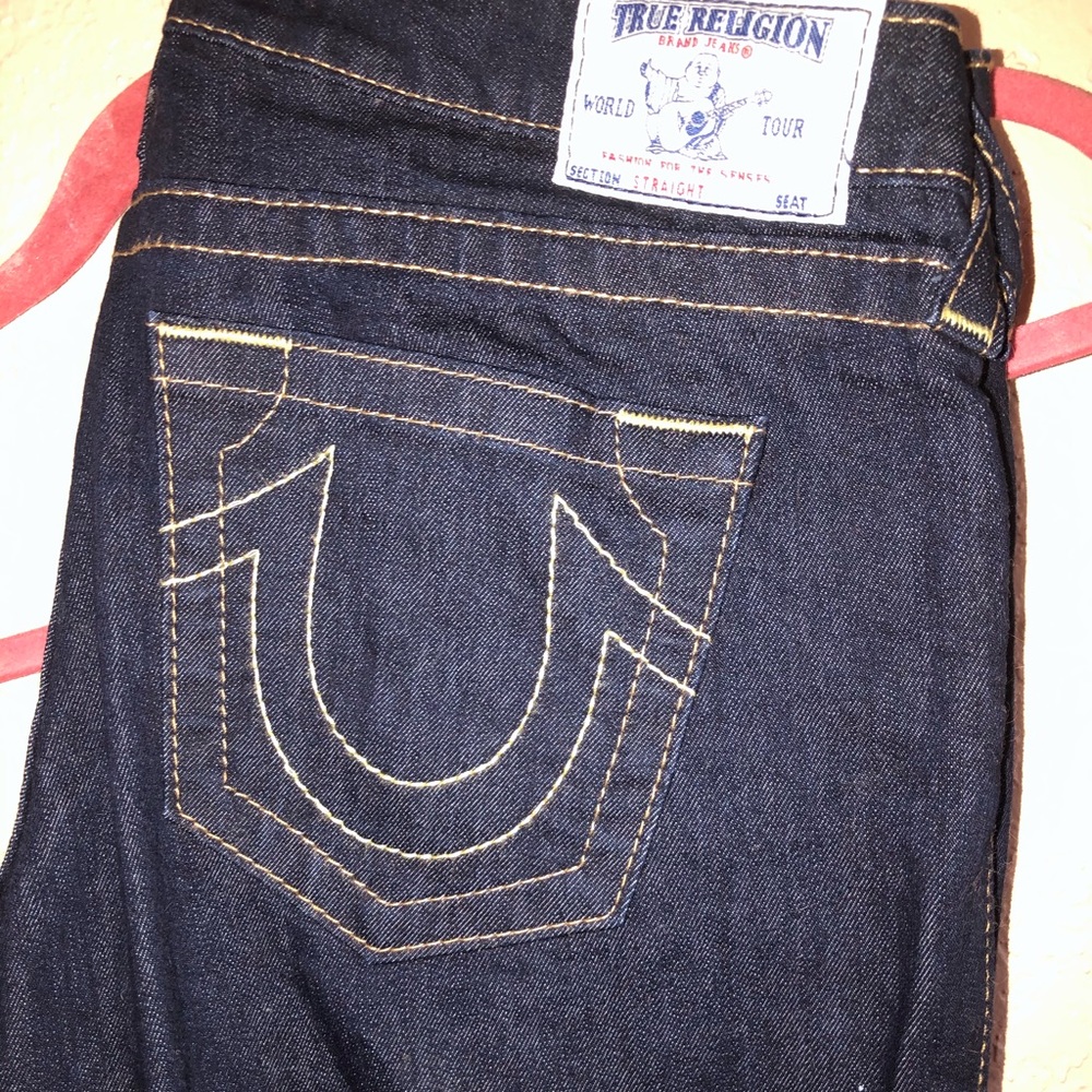 BNWOT TRUE RELIGION JEANS
